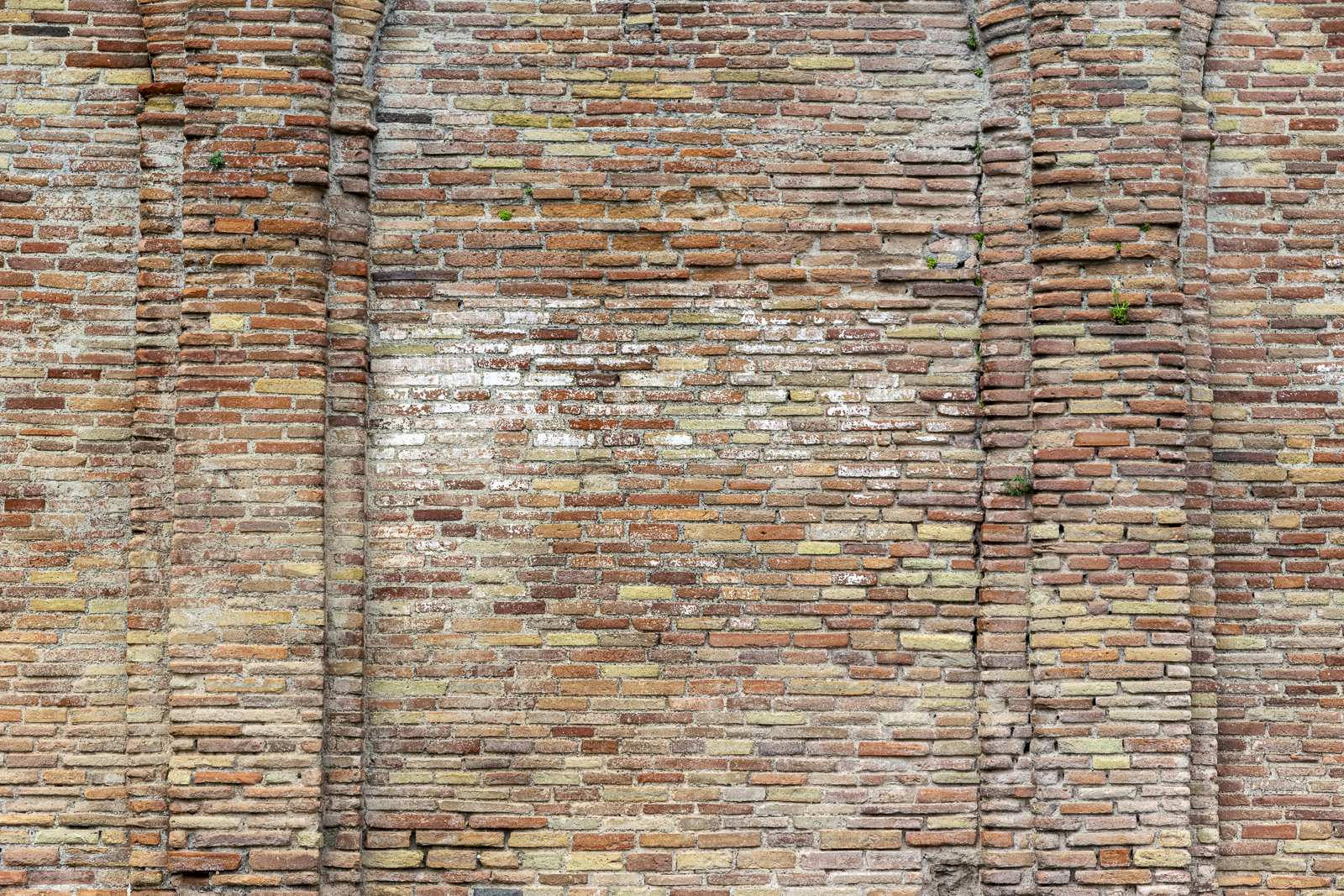 Détail d'un ancien mur de briques