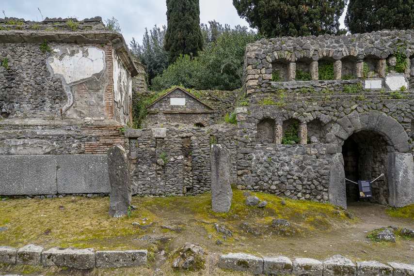 Family tombs in the Necropolis of Porta Nocera in Pompeii